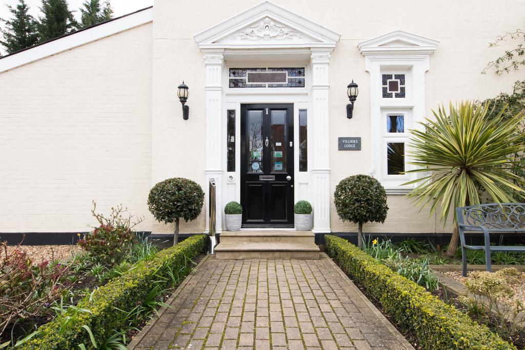 Surbiton Villiers Lodge المظهر الخارجي الصورة